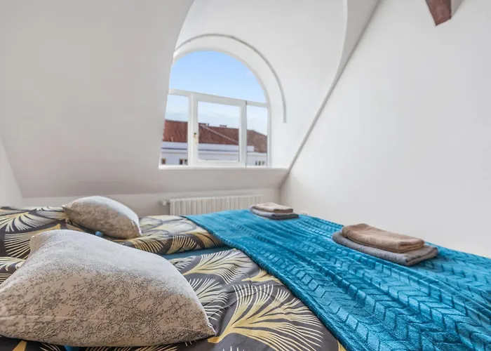 Grand Gallery Riverside Apartment Prag