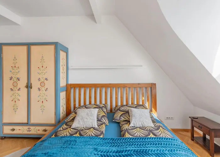 Grand Gallery Riverside Apartment Prag